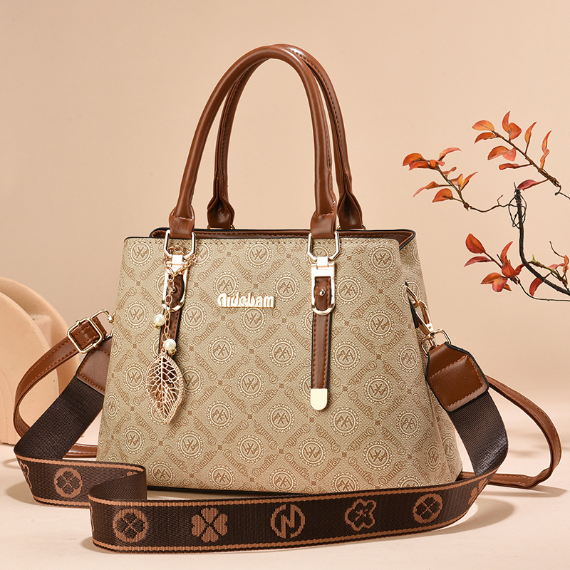 The 2025 new single-shoulder bag is trendy, fashionable and versatile. It's a great gift. It's a single-shoulder crossbody bag from an export manufacturer with a large capacity for women undefined