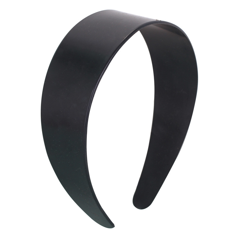 The plastic hair band with a smooth board base has a 5.0cm arc width. The black fabric headband is widened and lengthened. DIY handmade hair accessory Item Picture