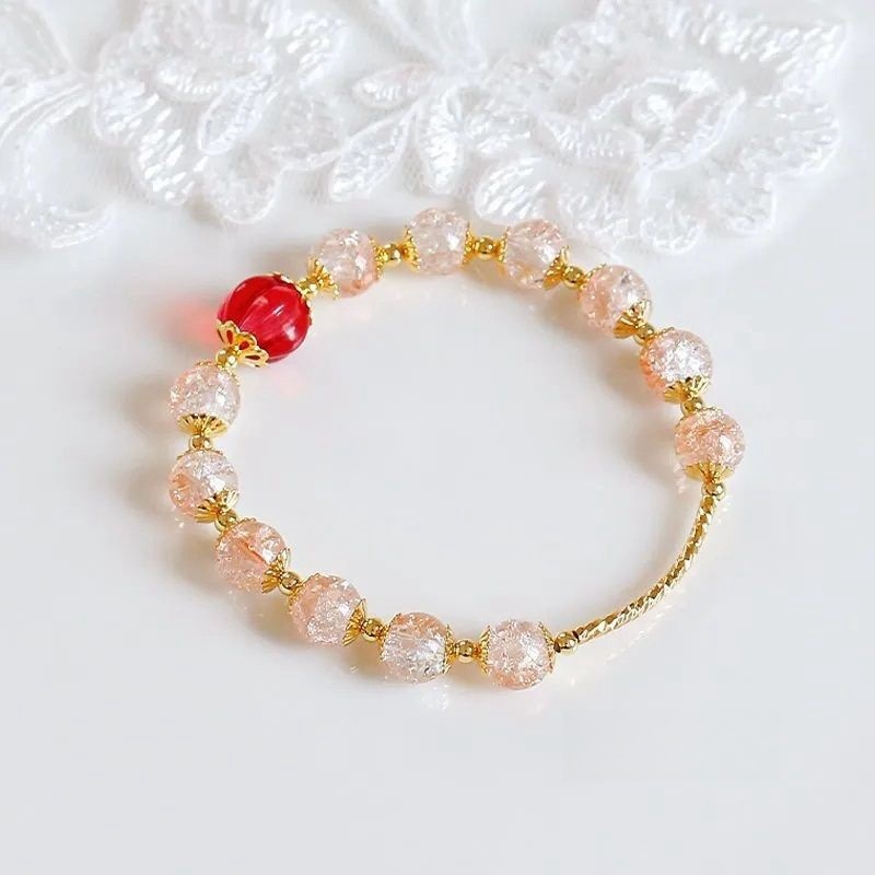 Wholesale of diy bracelet, necklace and jewelry accessories with copper electroplated gold color retention elbow, cut surface and threaded twist connection pipe Application Scenario