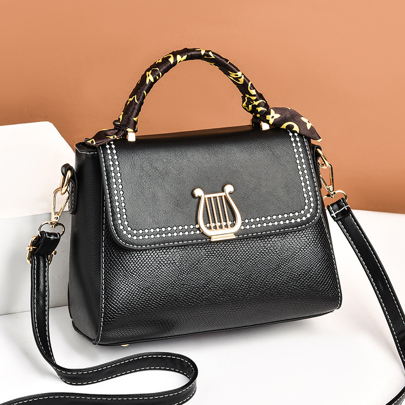 The manufacturer's popular small bag for summer this year, the 2025 new fashionable spring and summer i versatile women's single-shoulder crossbody bag undefined