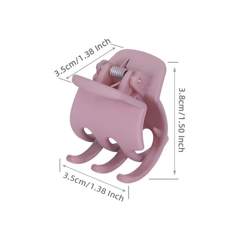 3.5cm tall ponytail 3-toothed claw clip, a magic tool for fixing, small claw clip, hair accessory, hairpin, shark clip at the back of a woman's head Application Scenario