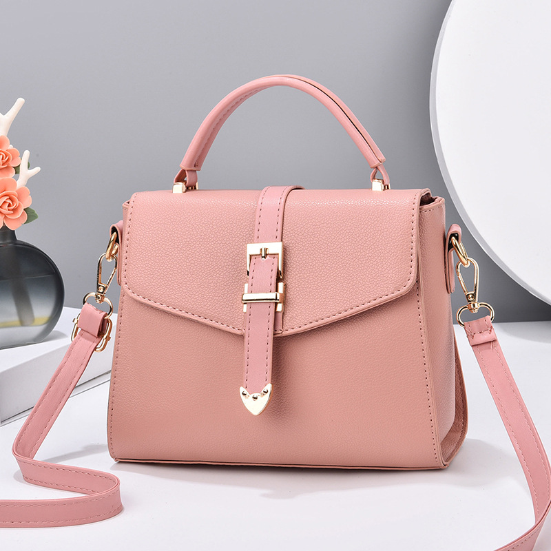 This year, women's small bags are in vogue. The 2025 new, fashionable and versatile single-shoulder crossbody bag is a bestseller undefined
