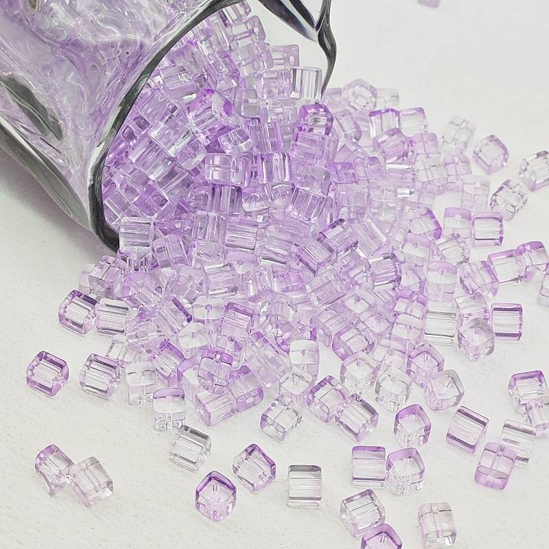 مصنوعة من سوار مصنوعة من سوار مصنوعة يدوياً من محرز رز مكعّب متدرج قدره 7 ملم undefined