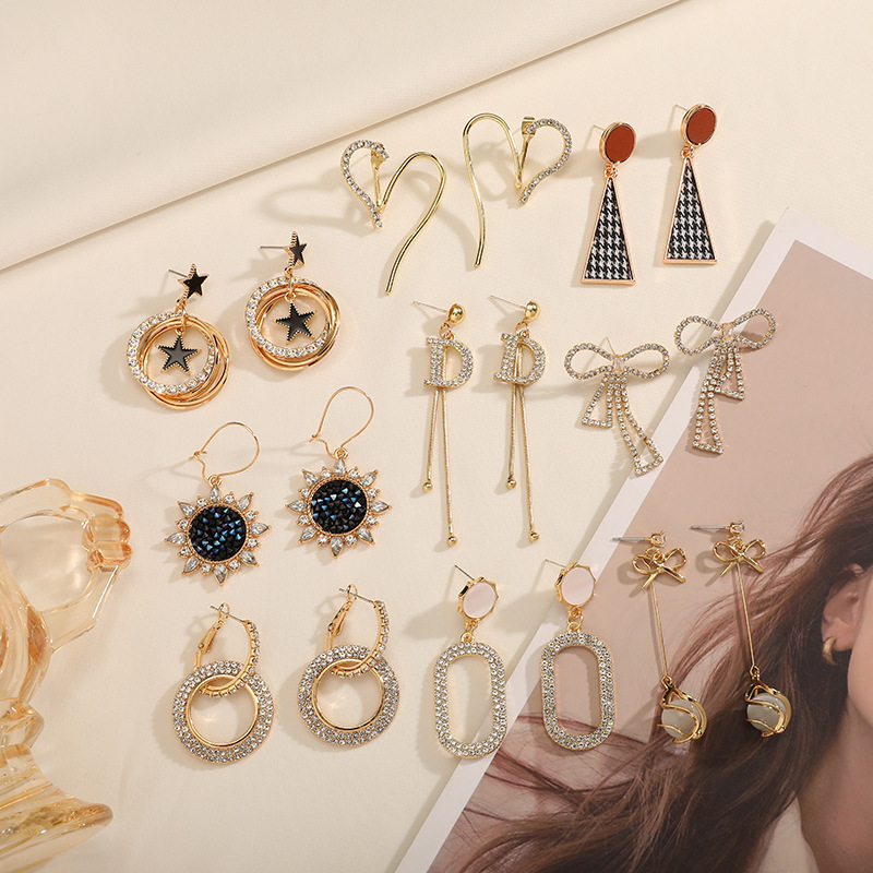 925 Silver needle Pearl Earrings, women's fashion trend stud tassels, high-end earrings, retro and elegant earrings wholesale details Picture