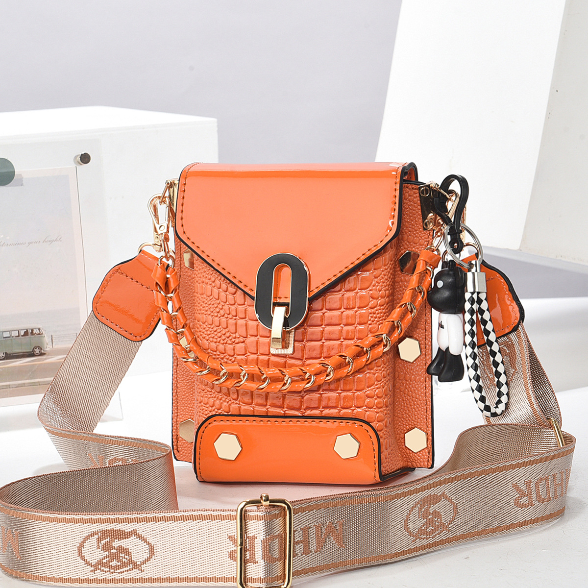 Bestseller 2025 New style versatile and fashionable Spring and Summer stylish Mom bag, trendy manufacturer direct mail single-shoulder crossbody women's bag undefined