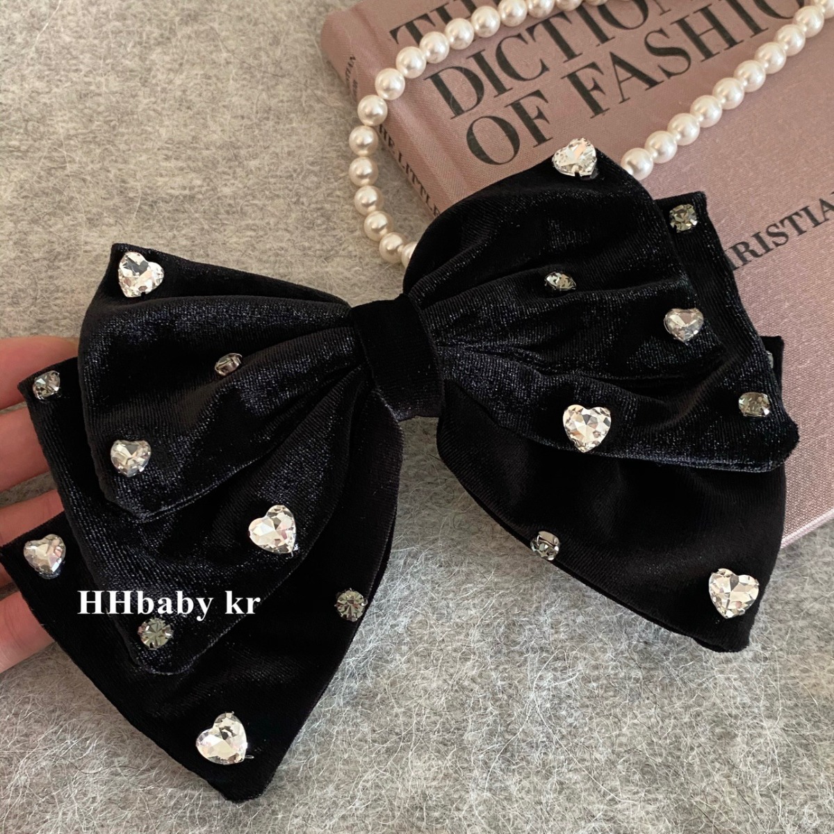 French bow diamond-encrusted hairpins, heart water diamonds, high-end feel, black goose down hairpins, back of the head hairpin headwear for women details Picture