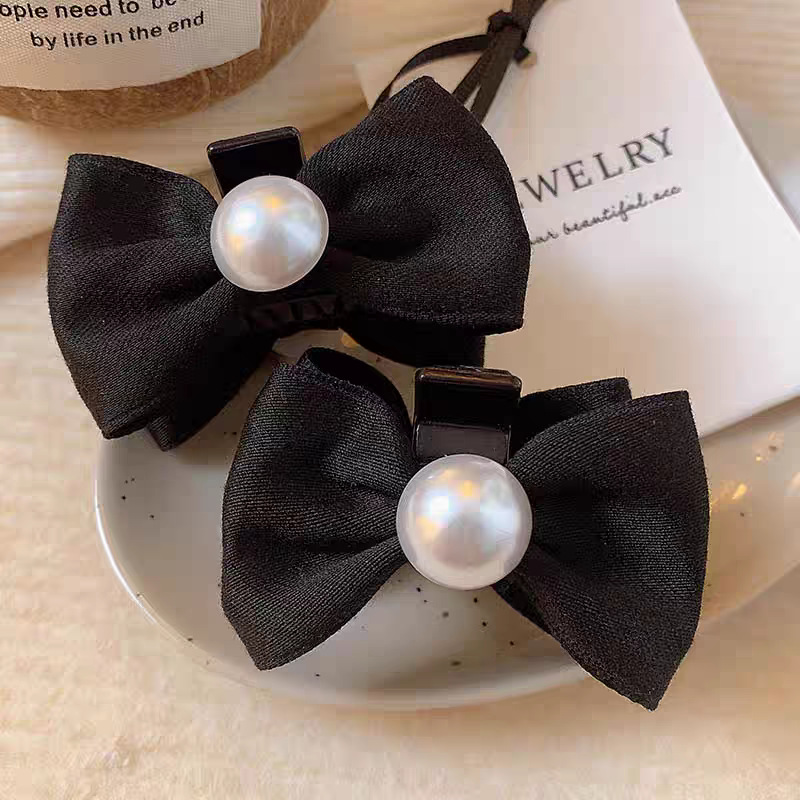 Black bow pearl small claw clips for women's side forehead fringe clips, sweet and elegant princess hair clips details Picture
