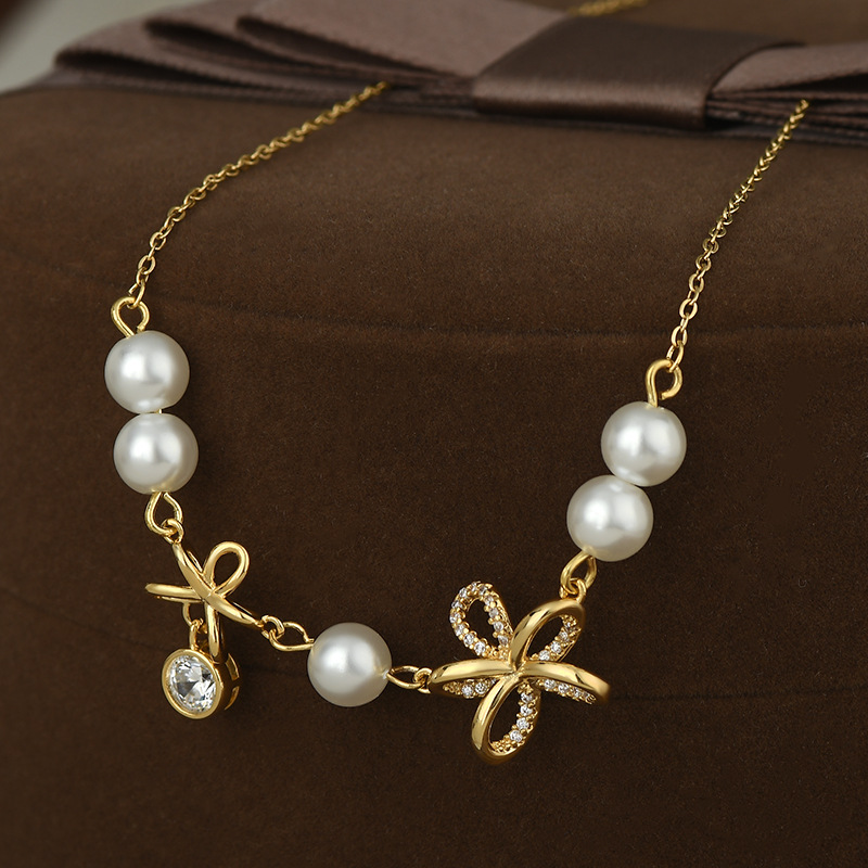 The flower bow is an elegant and luxurious basic bracelet for student outings and dates, creating an atmosphere Specification image