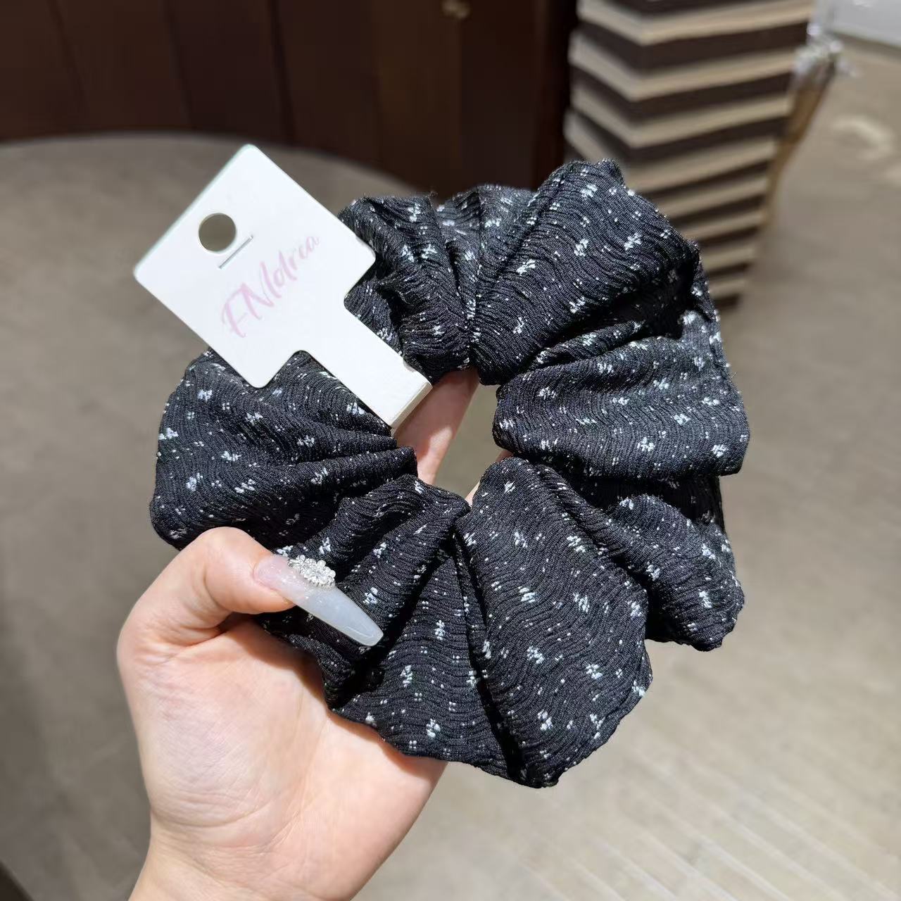 韩系黑白撒点褶皱大肠发圈 肌理感泡泡布艺发绳