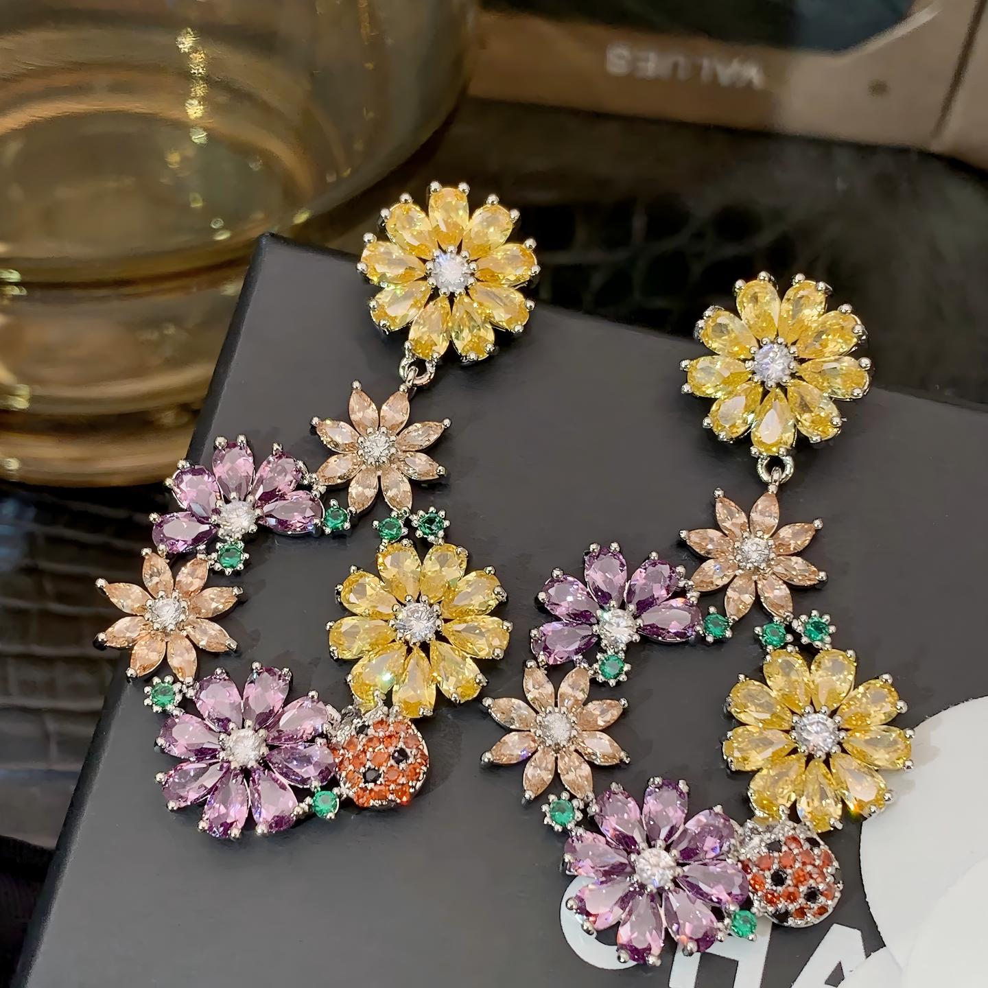 925 Silver zircon small flower earrings Specification image