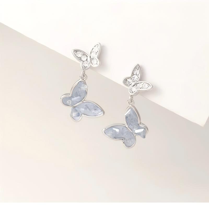 New 2026 bestseller, high-end and light luxury style, versatile commuting Butterfly 999 full-body silver stud earrings Application Scenario