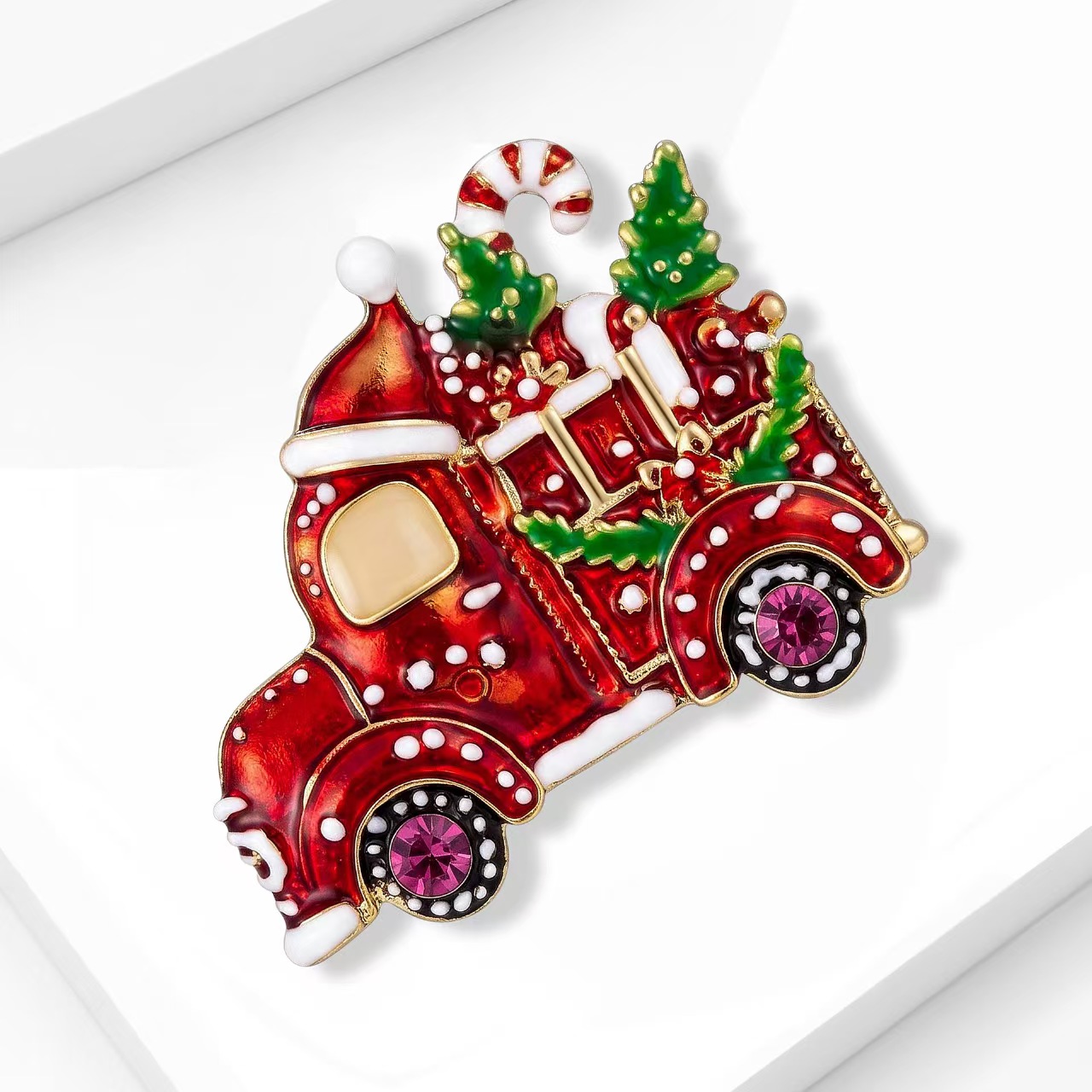 Cross-border fashion alloy oil drip Christmas car brooch, exquisite and versatile, festive atmosphere brooch wholesale Specification image