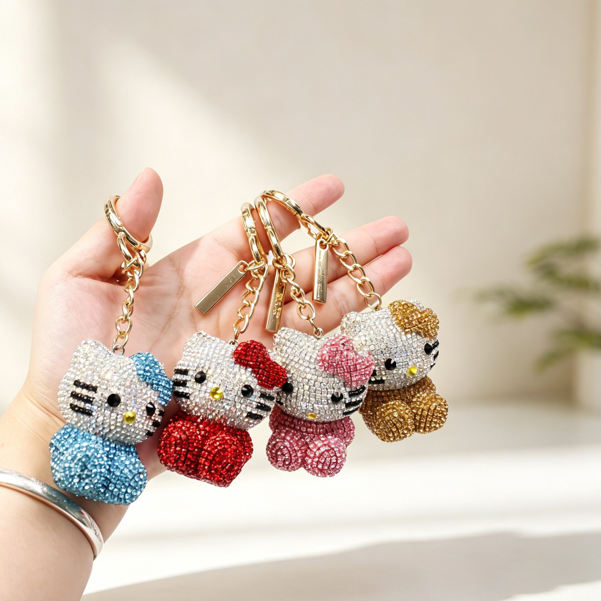 轻奢闪钻球形钥匙挂件 女包装饰汽车挂饰外贸货源Rhinestone Ball Keychain C