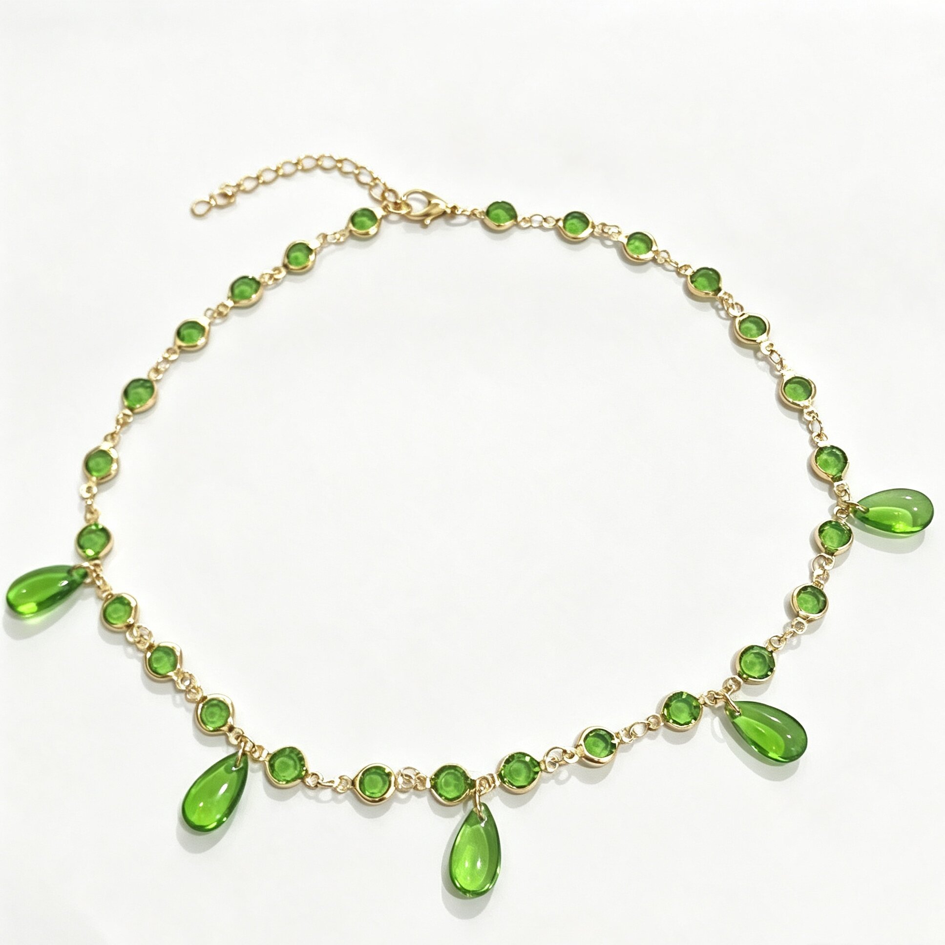 清新绿色水滴水晶项链 Crystal Necklace 复古祖母绿水滴吊坠锁骨链海边度假女配饰跨境货源