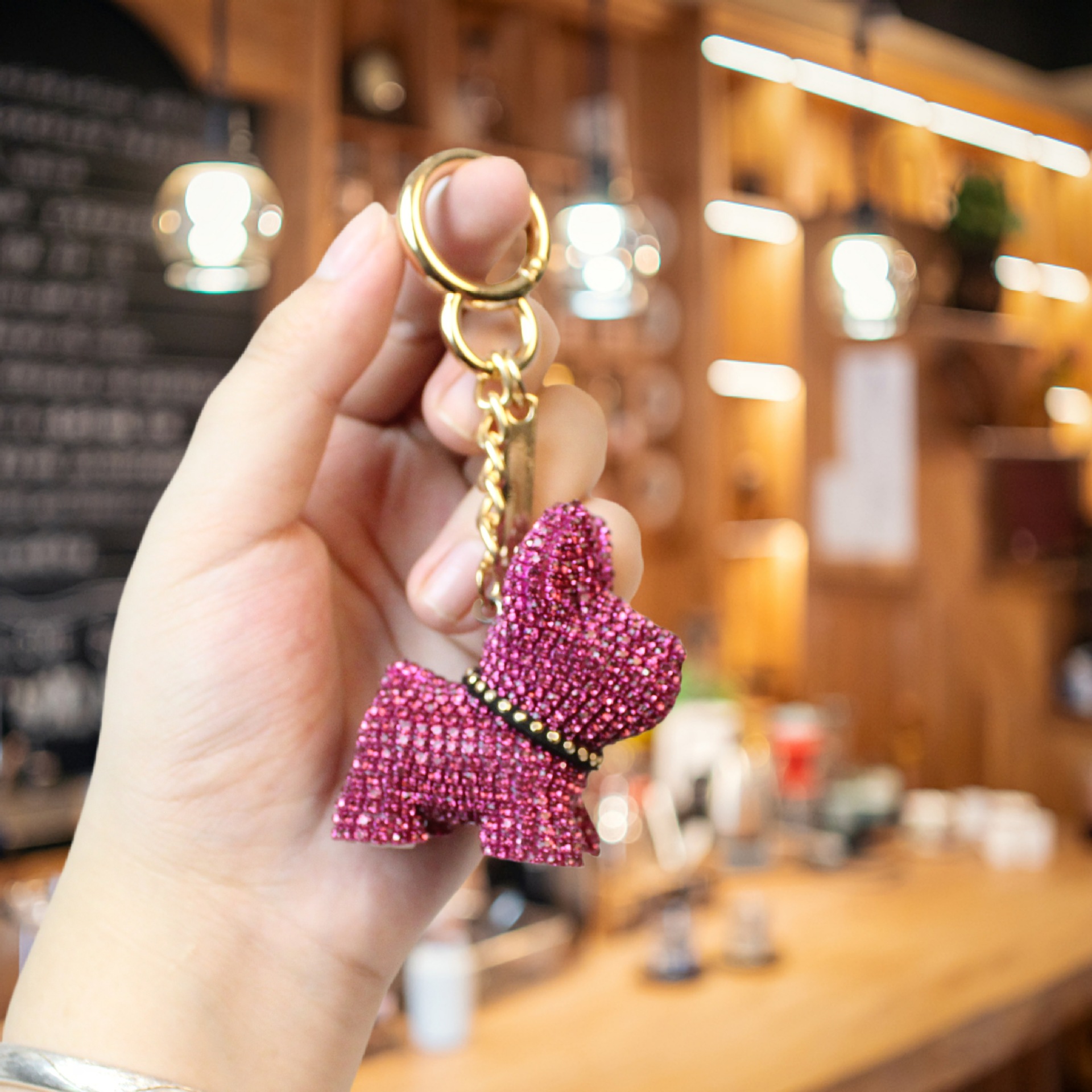 满钻法斗钥匙扣 French Bulldog Keychain 镶钻斗牛犬小狗挂件女士包包挂饰汽车钥匙链跨境货源
