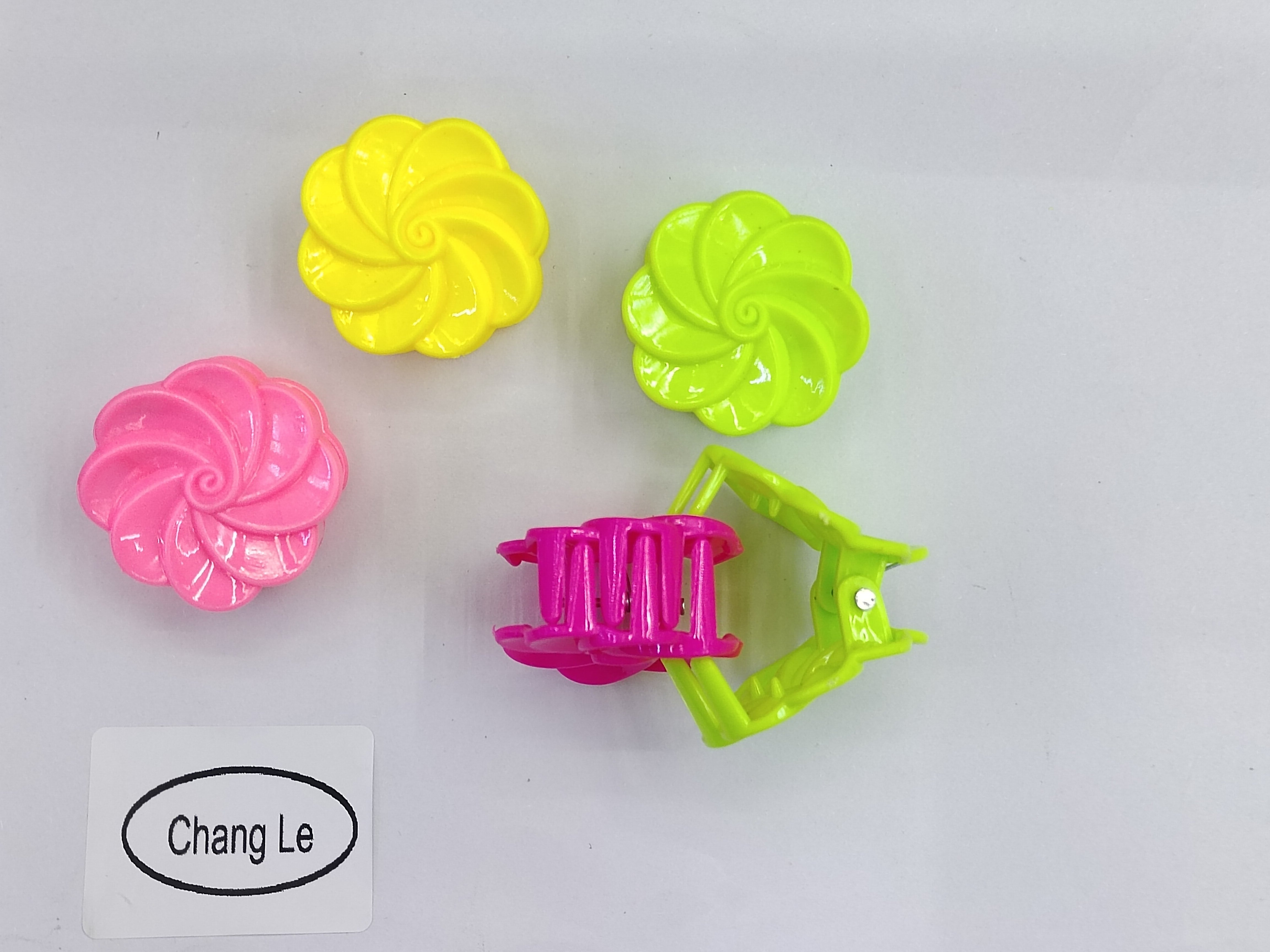 Colorful flower-shaped large claw clip women's hair accessory and claw clip accessory details Picture
