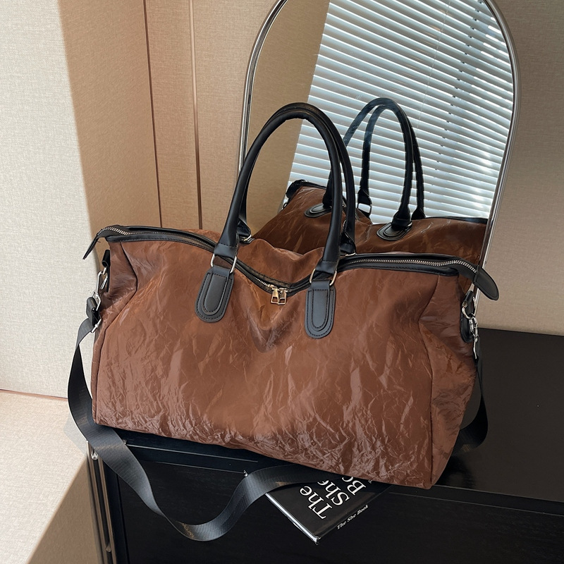 Portable travel bag, large-capacity, high-end and fashionable luggage bag, sports and fitness yoga bag