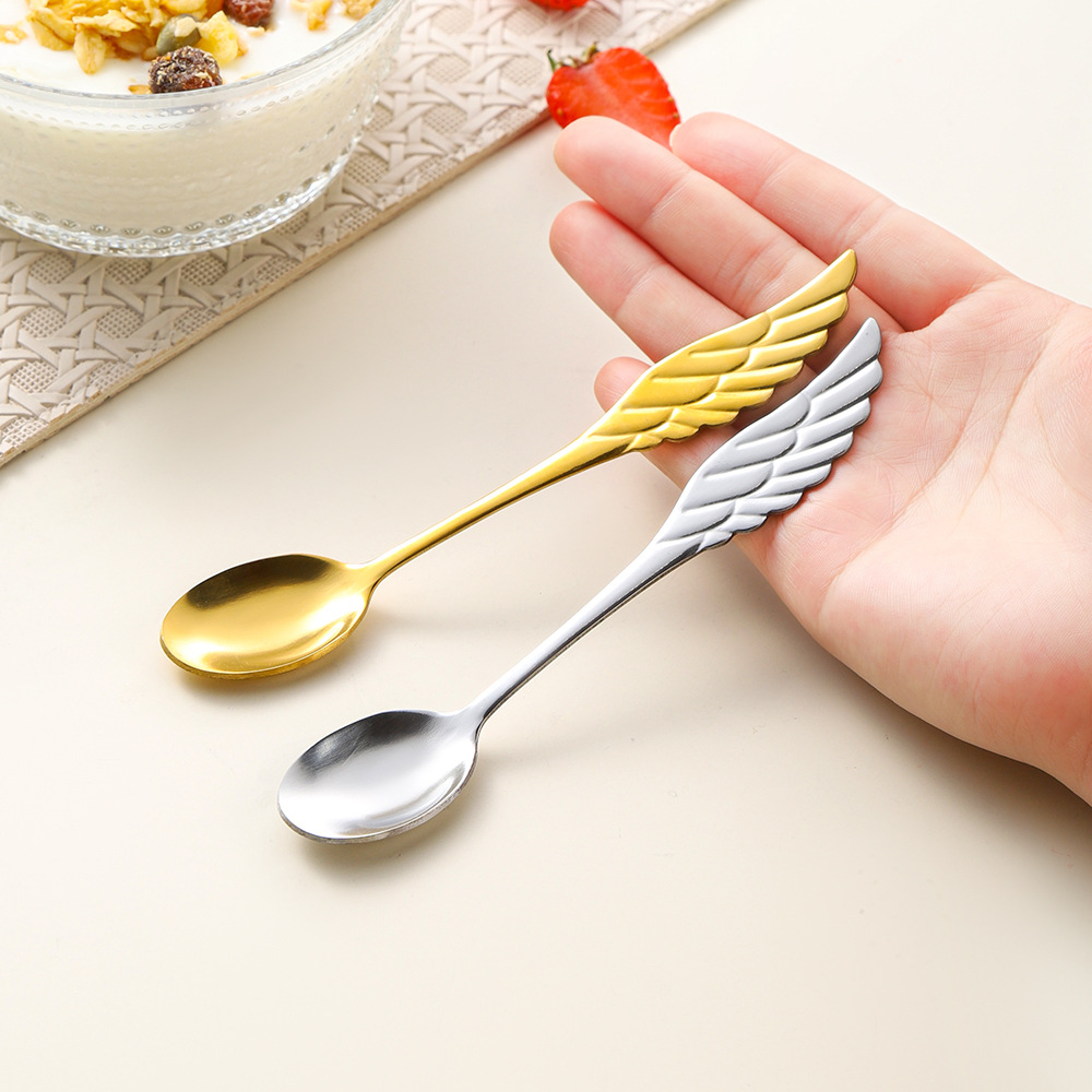 Stainless steel wing spoon, cross-border creative coffee spoon, dessert spoon, wing stirring spoon, high appearance level gift small spoon Application Scenario
