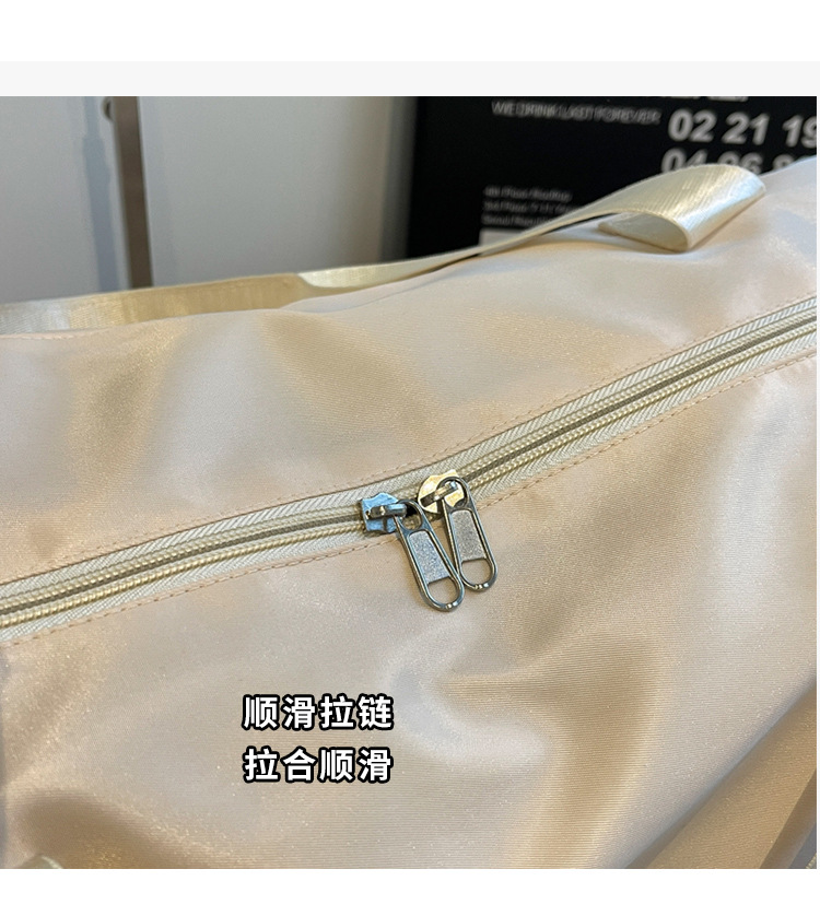 Single-shoulder women's canvas bag, light and casual for commuting, underarm women's bag, versatile, simple and elegant luggage bag, large travel bag detail image 5