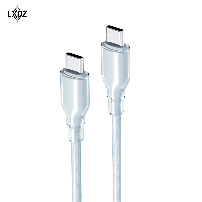 تستخدم شركة LXDZAX108 قطع رقمية من خيوط شحن أبل المشحونة من طراز LXDZAC لدعم نسج PD