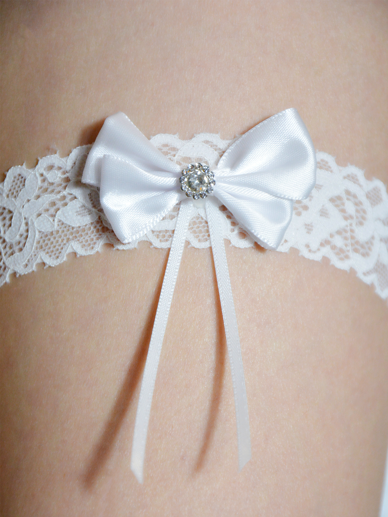 Lazo de pierna de encaje blanco con lazo decorativo foto foto con accesorios details Picture