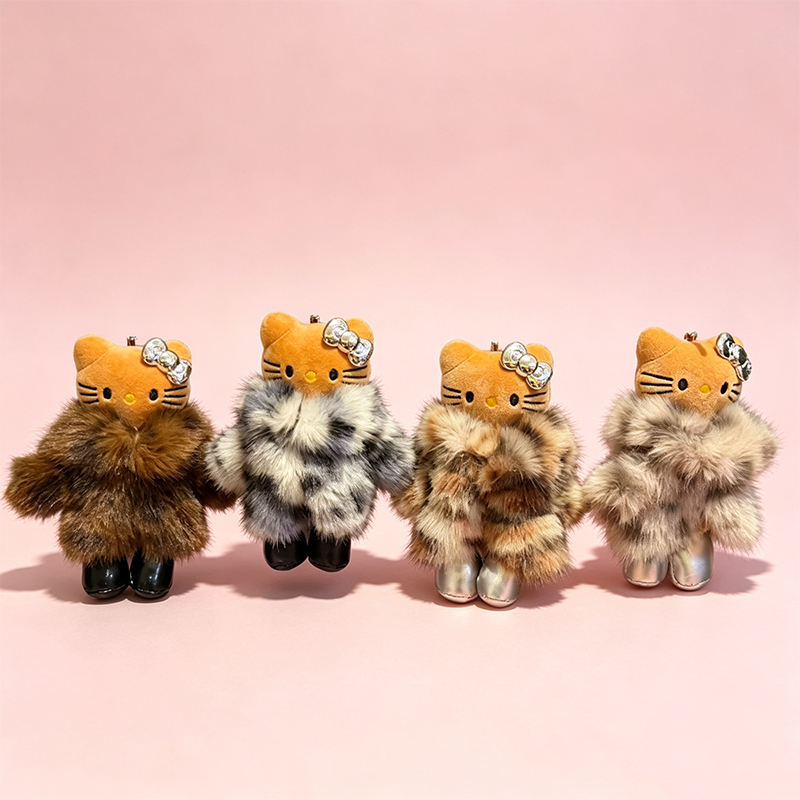 Mink fleece KT cat plush toys keychains, pendants, decorations, cute cartoon and anime merchandise, dolls, dolls, four children wearing plush coats, Hello Kitty dolls, plush toys, cute doll gifts, collectibles