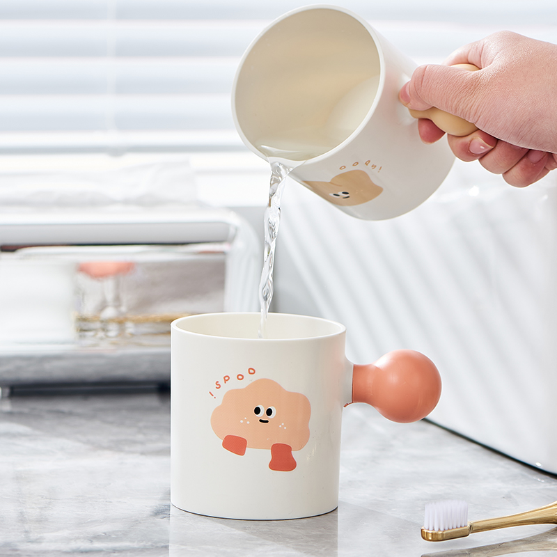 【CL】26Q3#0549 INS mouthwash Cup Cartoon bread pattern White mouthwash cup water drop decoration beige spherical handle Golden toothbrush set Specification image
