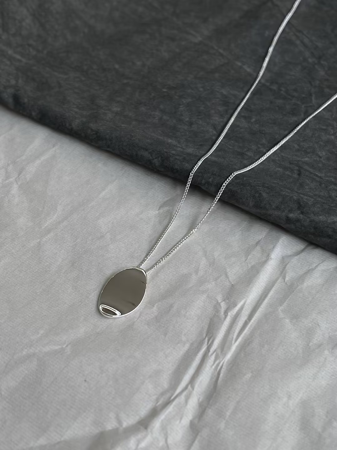 S925 sterling silver irregular curved surface silver necklace details Picture