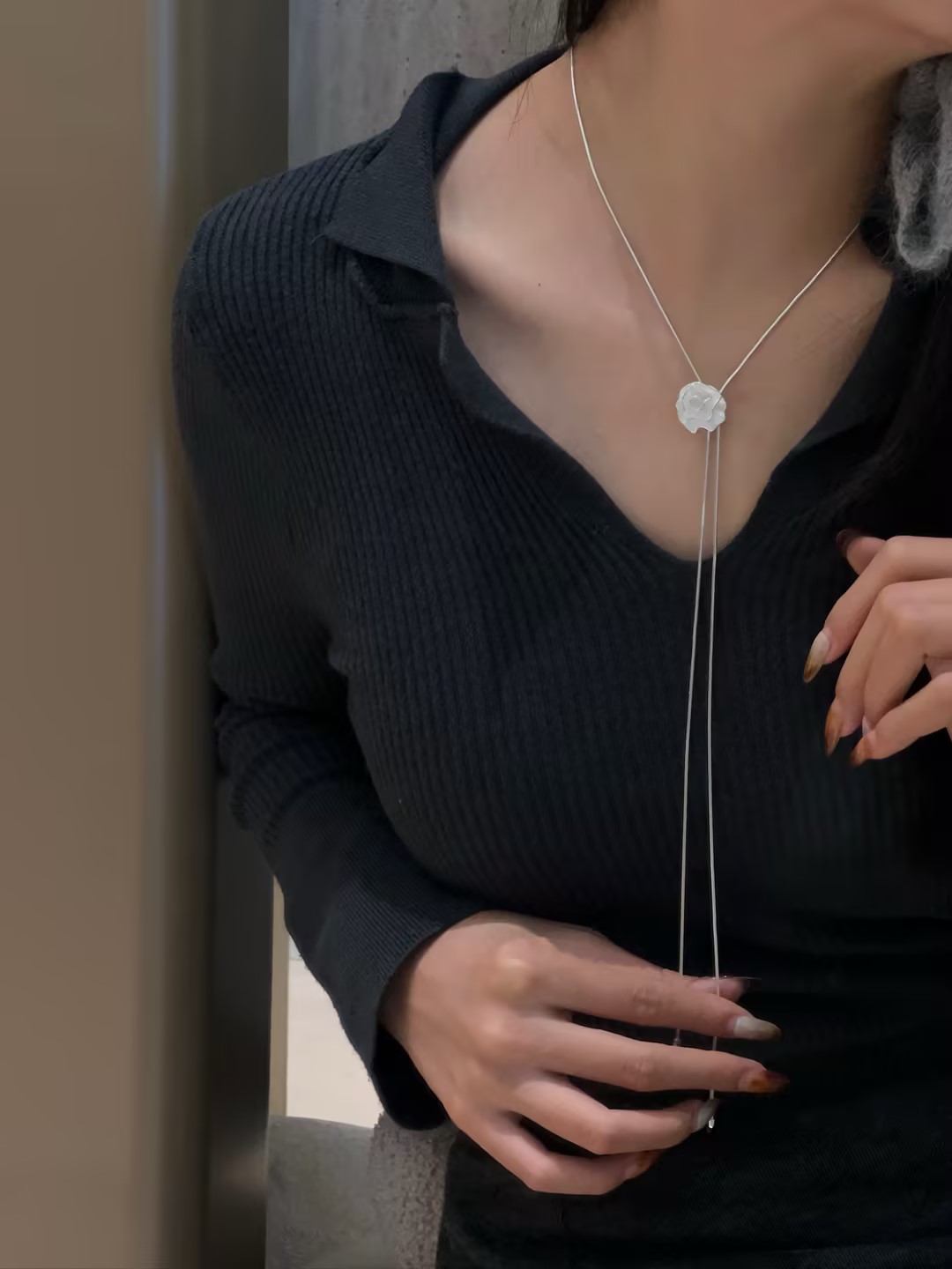 S925 sterling silver rose pull-out necklace details Picture