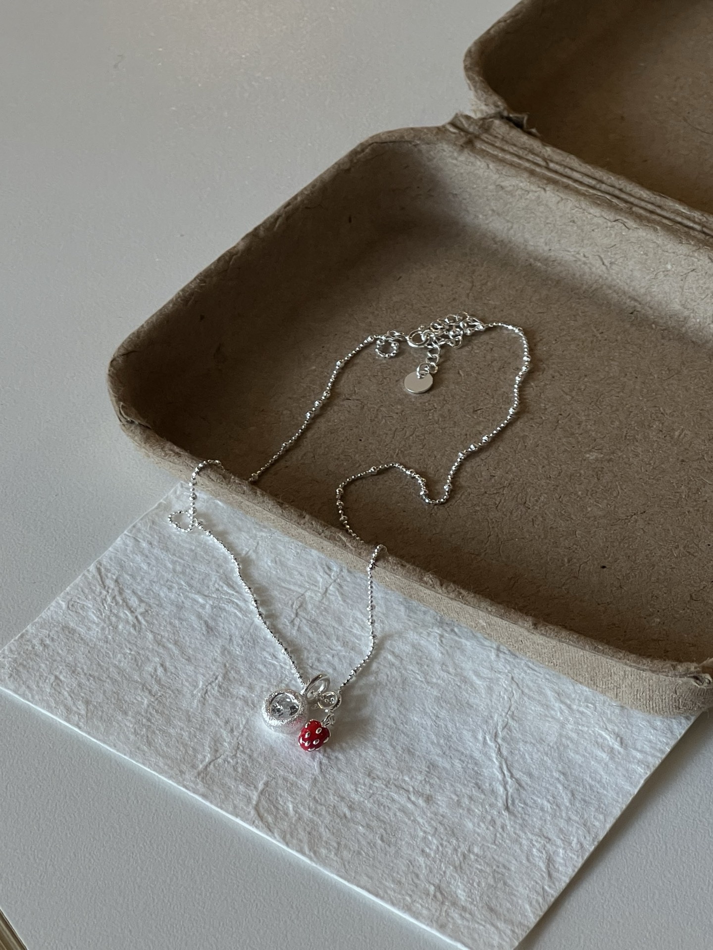 S925 sterling silver strawberry pendant necklace