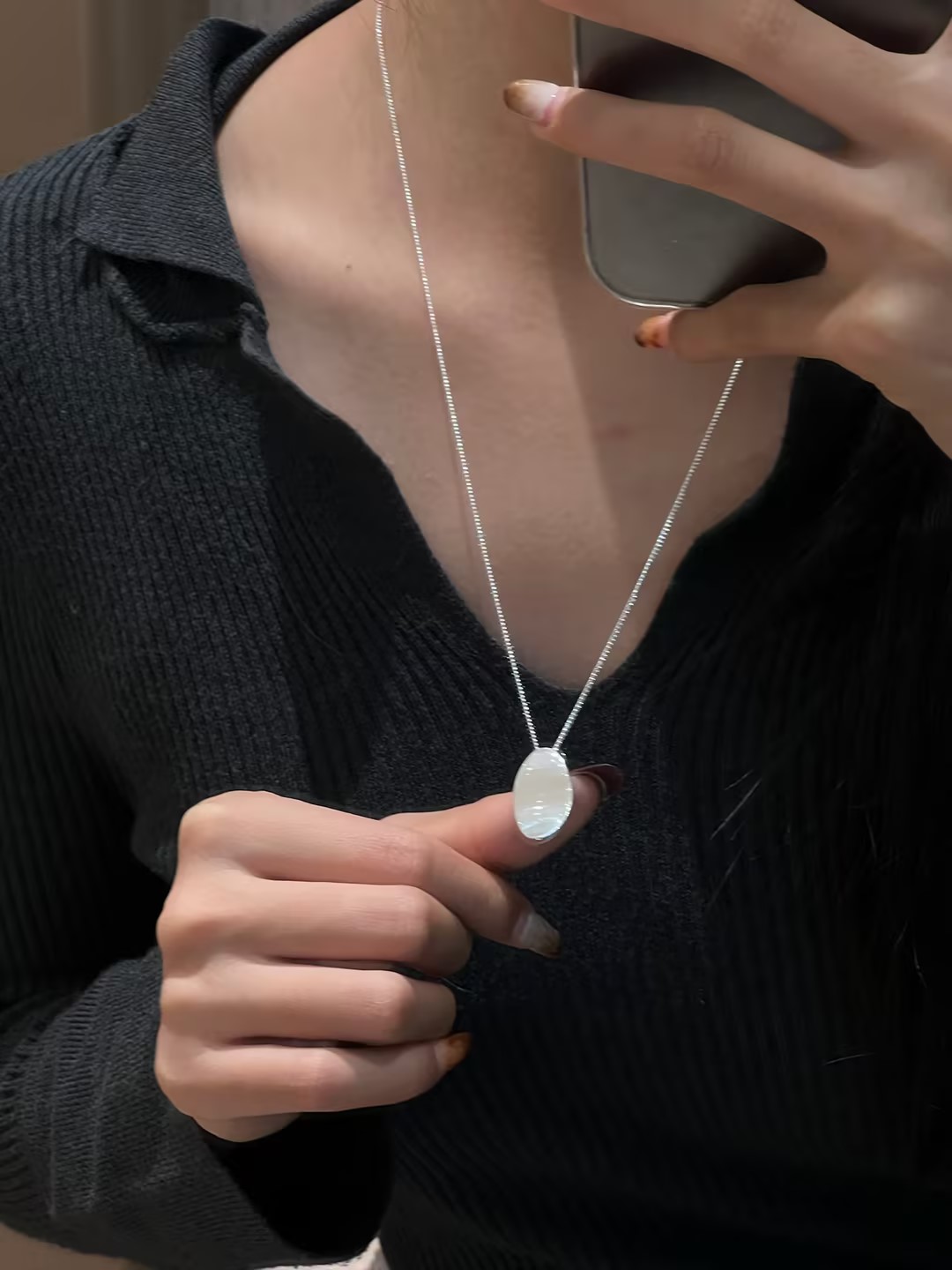 S925 sterling silver irregular curved surface silver necklace Specification image