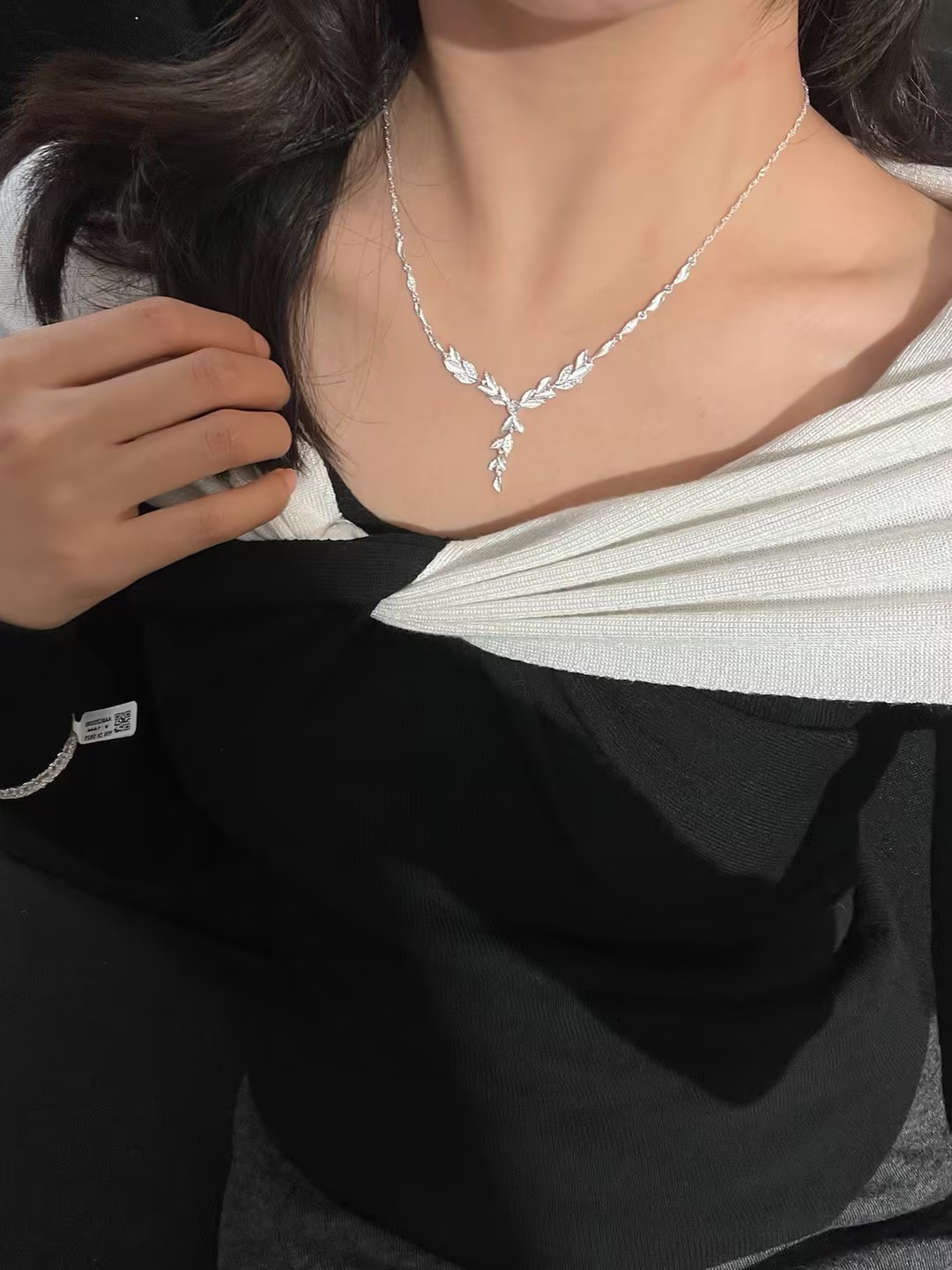 عقد من الفضة والفضية النقية Specification image