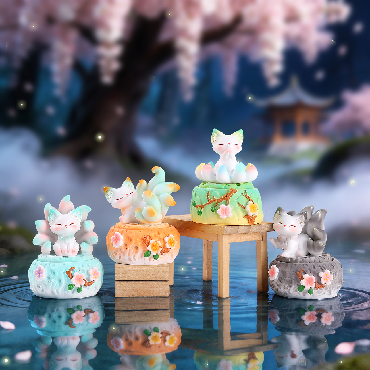Ancient-style Kunlun Nine-Tailed Fox small incense burner blind box, creative aroma diffuser desktop ornament, resin handicraft home decoration details Picture