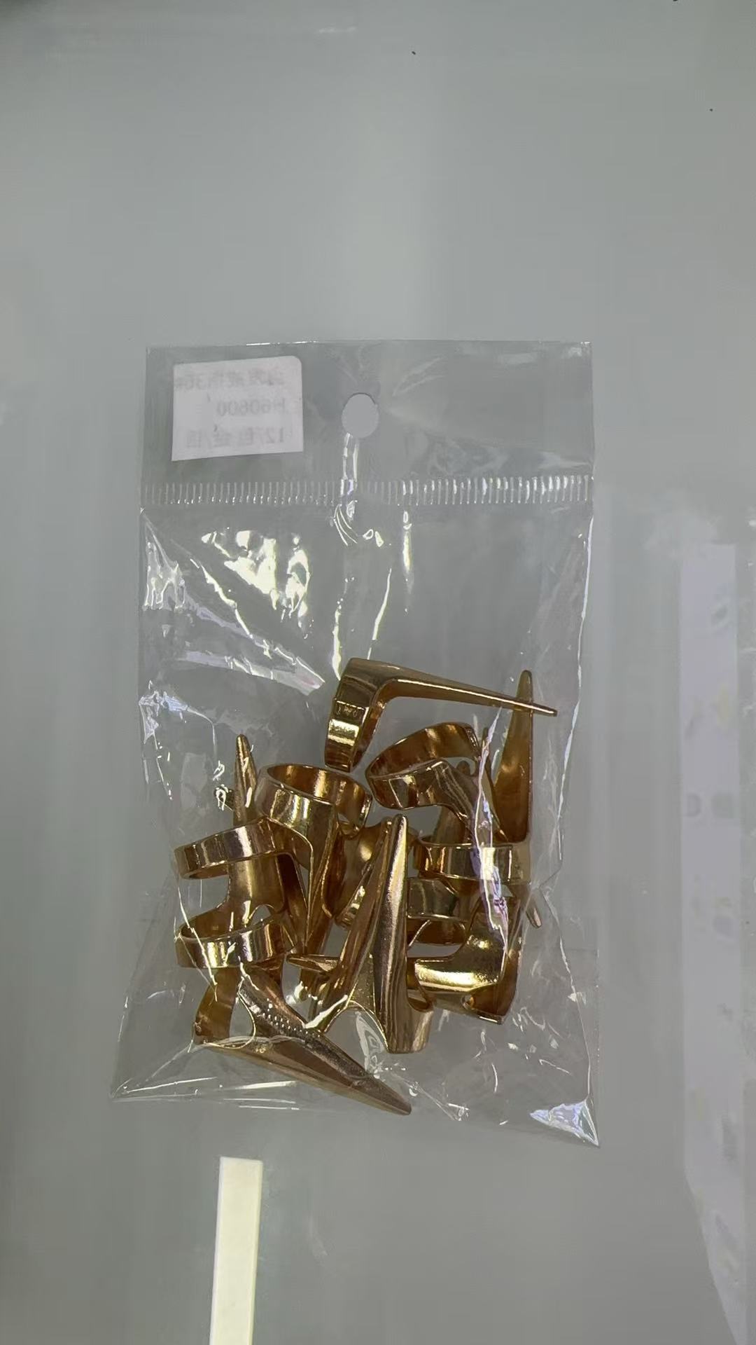 不锈钢叠戴个性戒指金银尖刺风格时尚潮流女款配饰 盘发戒指详情9