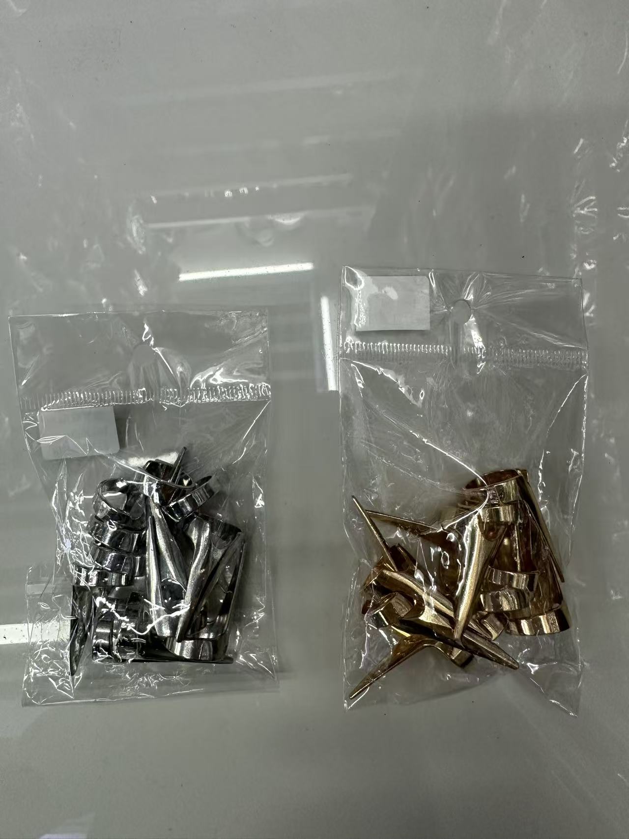 不锈钢叠戴个性戒指金银尖刺风格时尚潮流女款配饰 盘发戒指详情6