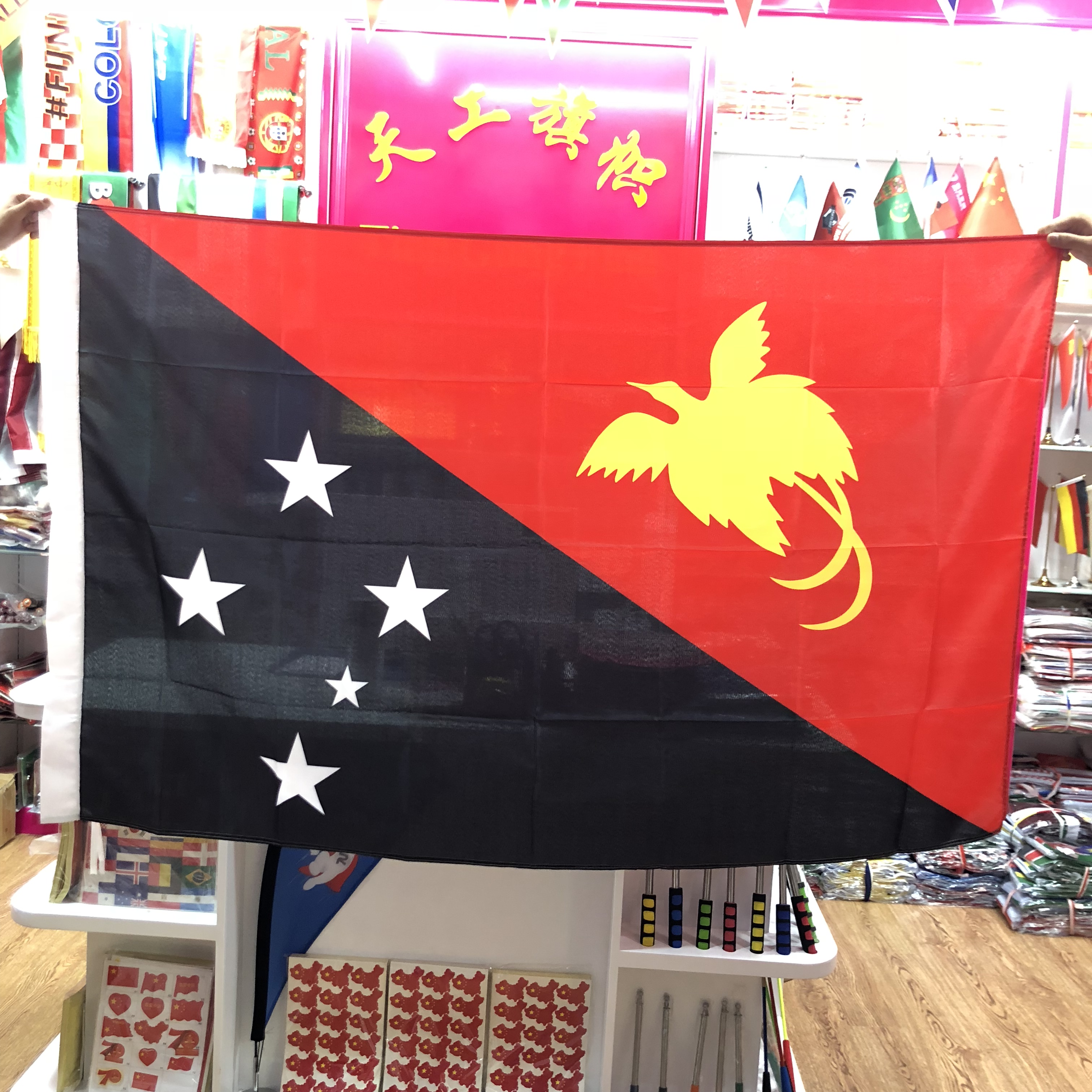 Vanuatu flag No. 4 is available in stock. Flags from all over the world are custom-made in various sizes Specification image