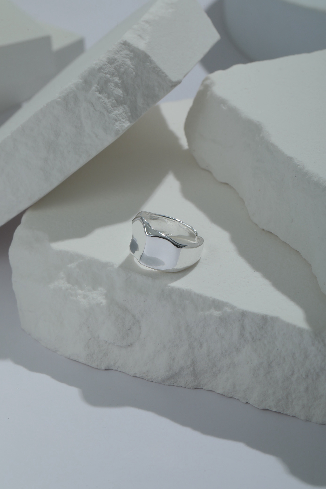 S925 sterling silver wavy curved wide surface ring Specification image