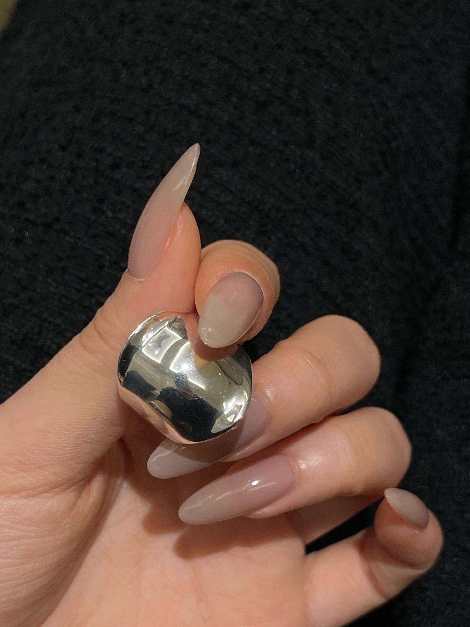 S925 anillo de plata de ley ancho lado martillado dos caras