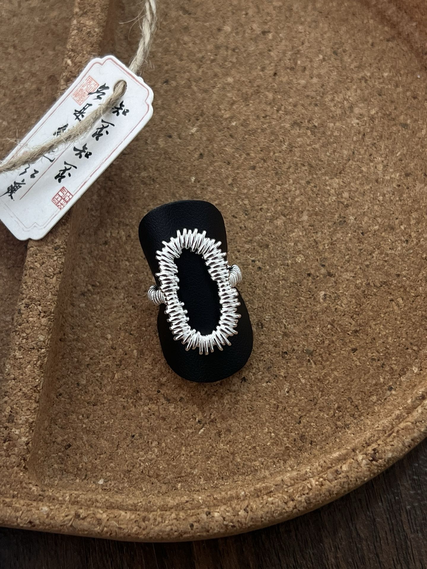 S925 sterling silver spiral silver wire interwoven elliptical outline ring Specification image