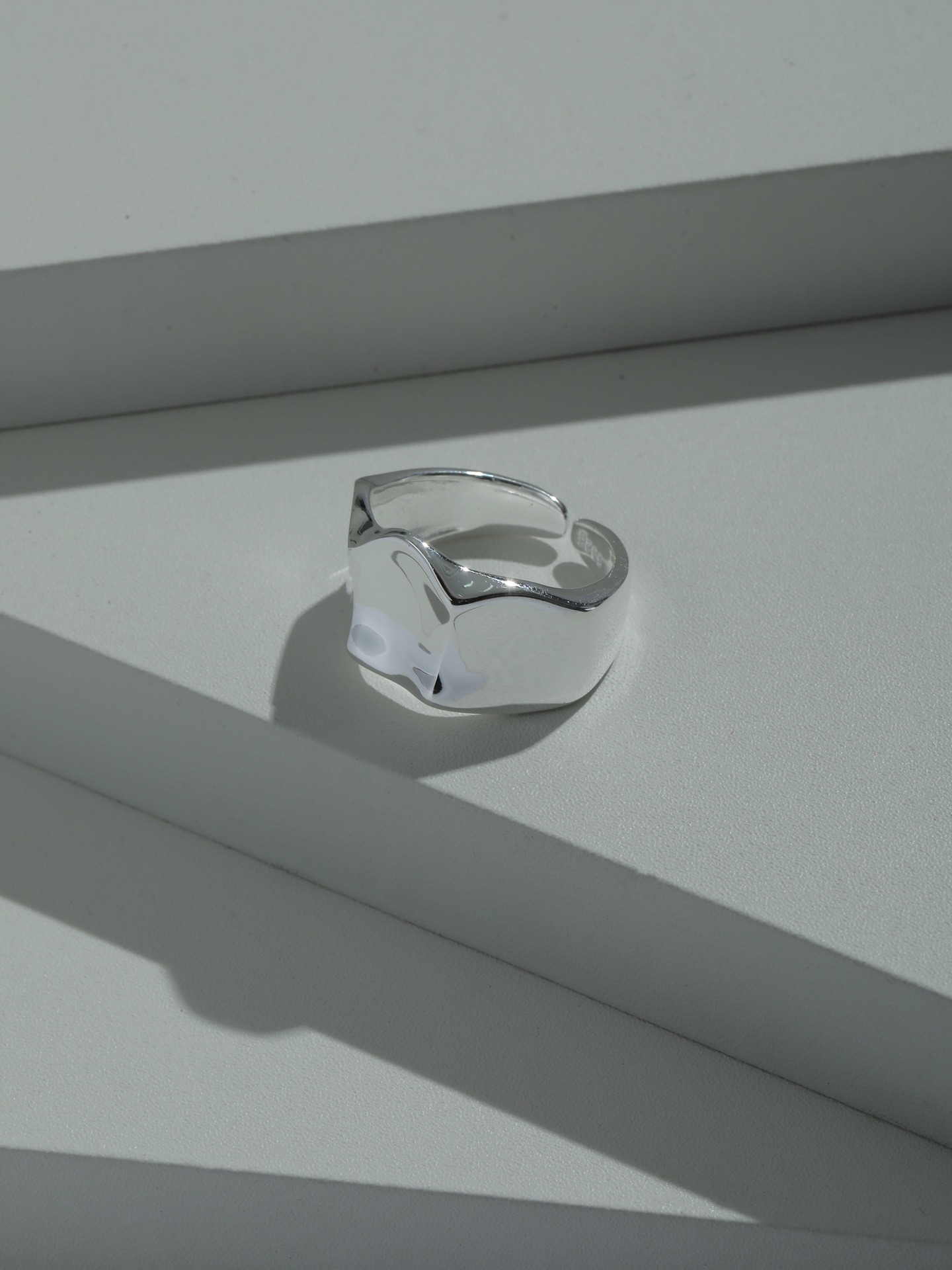 S925 sterling silver wavy curved wide surface ring details Picture