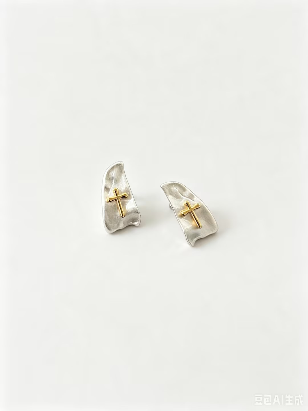 S925 sterling silver pleated silver sheet contrasting color cross stud earrings Application Scenario