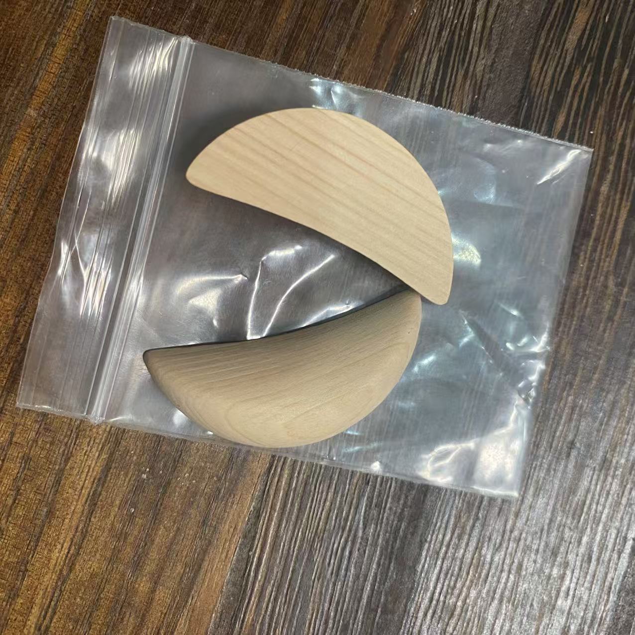Zhonggong Craft Crescent-shaped Holy Grail Solid wood Prayer Items 4.5cm detail image 7