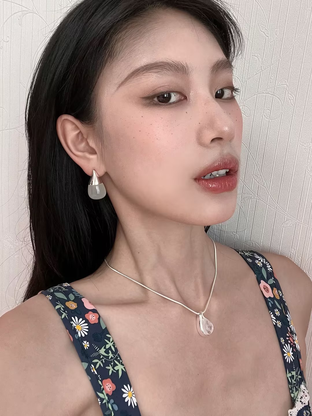 S925 pure silver cold drop silver pendant necklace details Picture