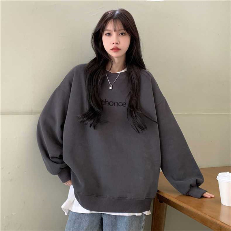 Hong Kong-style retro letter-printed sweatshirts for women in autumn and winter, new Korean style couple loose long-sleeved sweatshirt trend Application Scenario