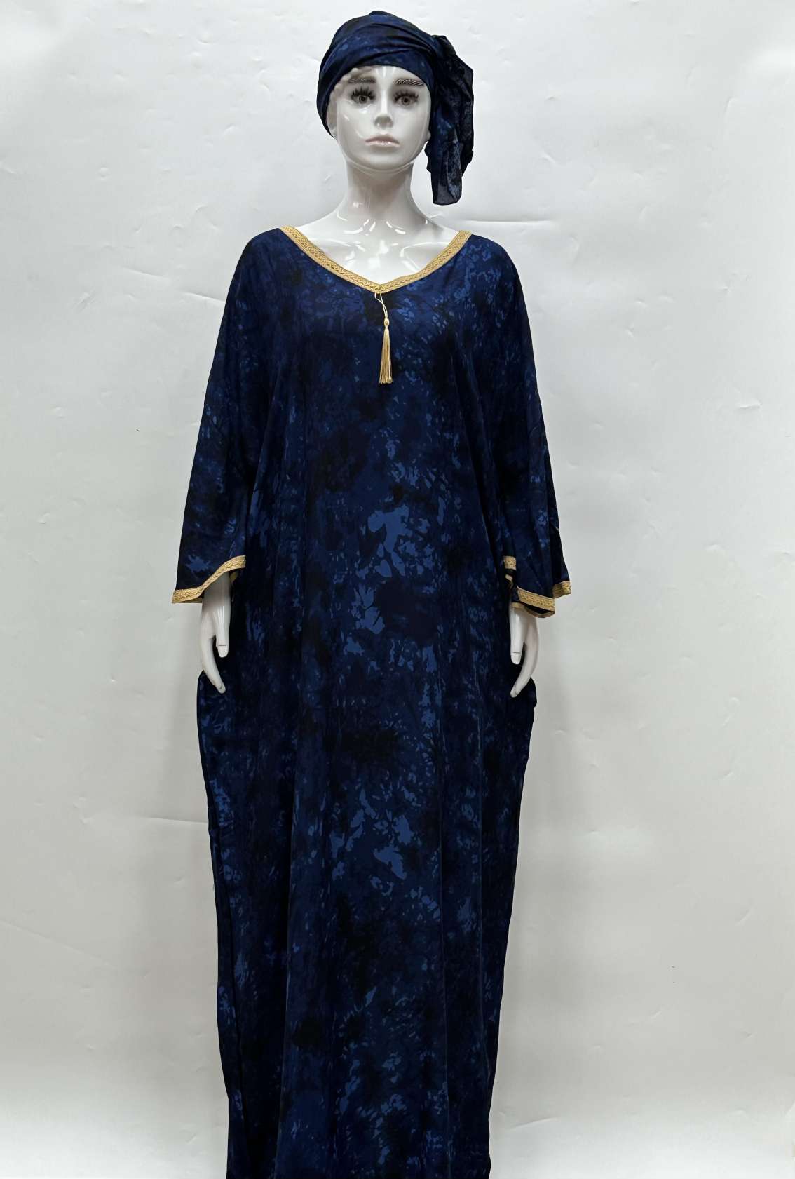 Muslim clothing details Picture
