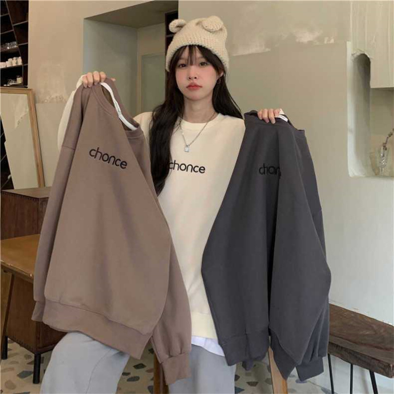 Hong Kong-style retro letter-printed sweatshirts for women in autumn and winter, new Korean style couple loose long-sleeved sweatshirt trend Item Picture