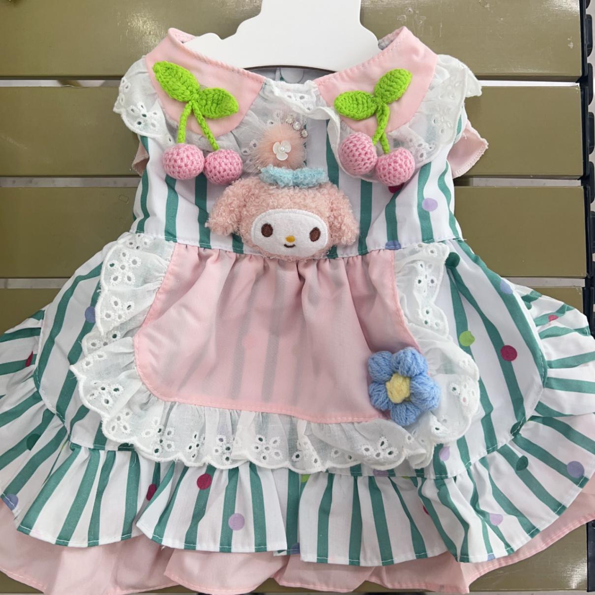 Mori atado cereza muñeca mascota princesa falda verde blanco rayas verticales encaje encaje delantal falda perro pequeño marziesbi oso perro gato ropa Application Scenario
