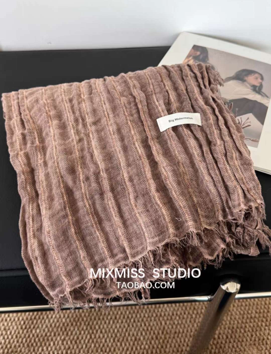 Woolen scarf, Muslim headscarf detail image 3