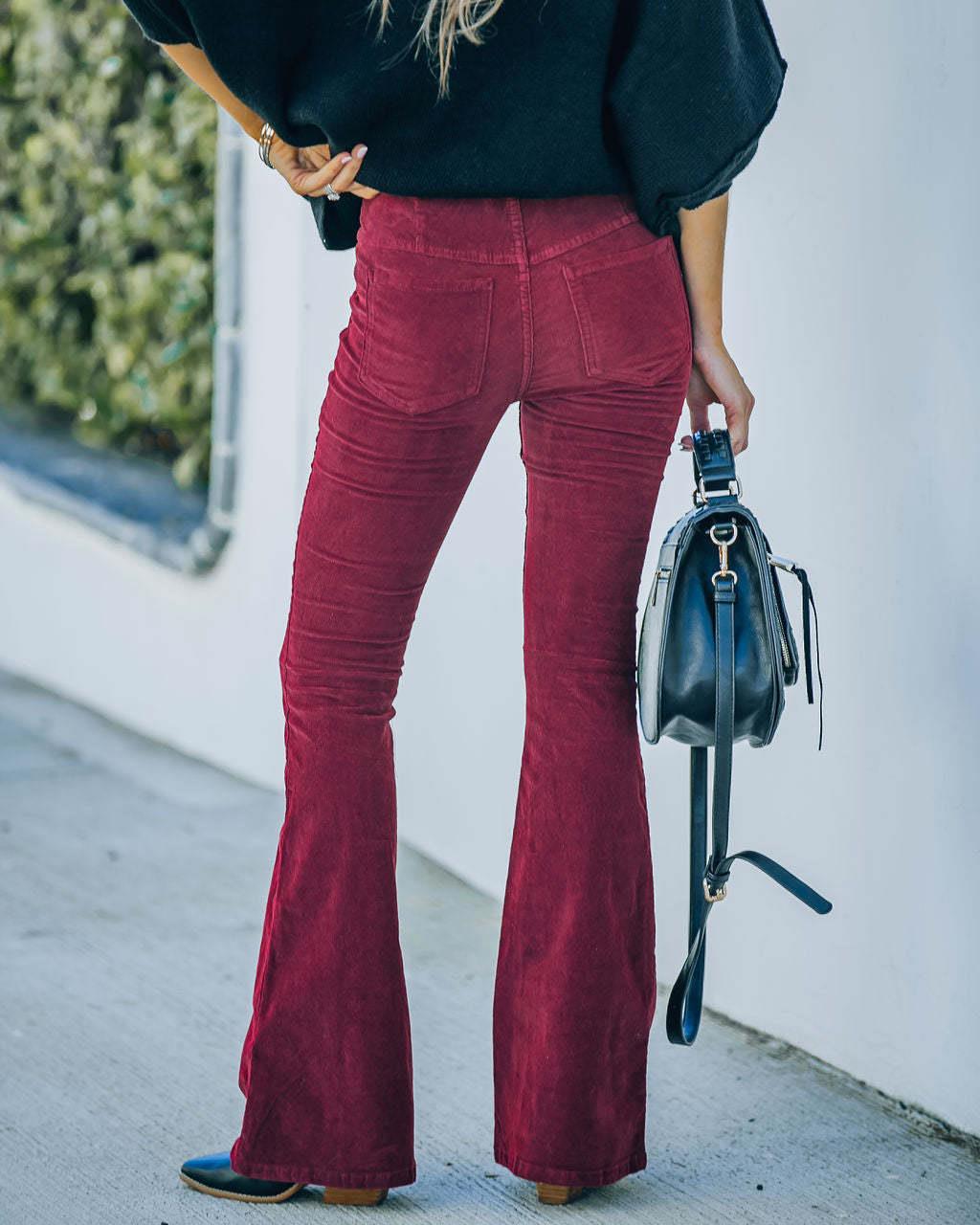 Cross-border 2026 Autumn/Winter women's wear solid-color high-waisted, form-fitting micro-flared pants, corduroy stretched-waist casual pants Cross-border 2026 Autumn/Winter women's wear solid-color high-waisted, form-fitting micro-flared pants, corduroy stretched-waist casual pants