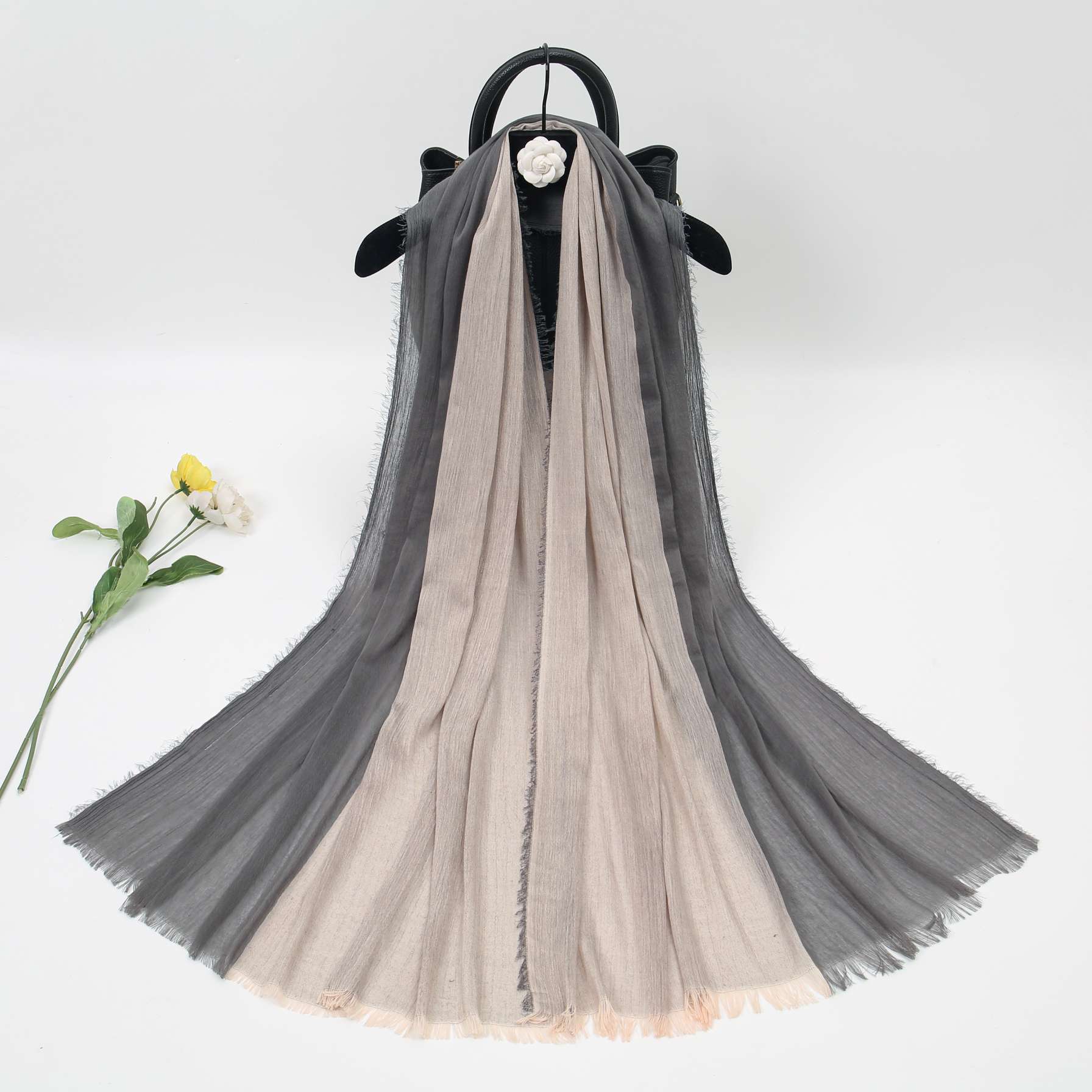 Muslim headscarf, scarf, wool scarf detail image 5